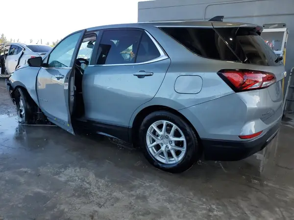 3GNAXUEG6PS211906 2023 CHEVROLET EQUINOX - Image 2
