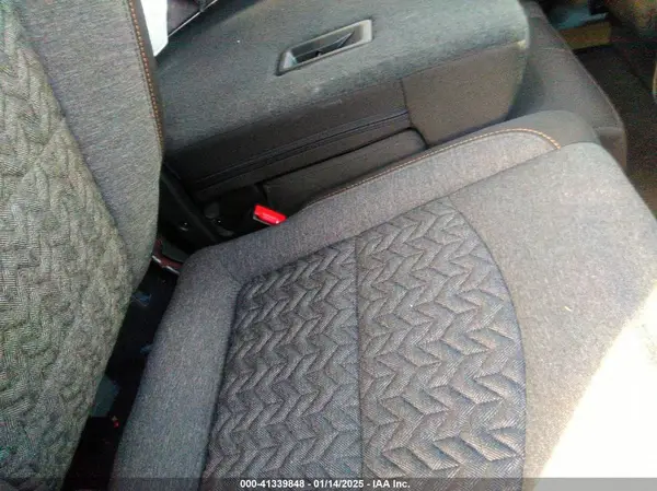 3GNAXUEG6RL240240 2024 CHEVROLET EQUINOX - Image 8
