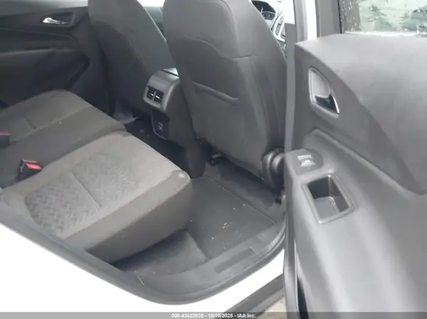 3GNAXUEG6RL335445 2024 CHEVROLET EQUINOX - Image 8
