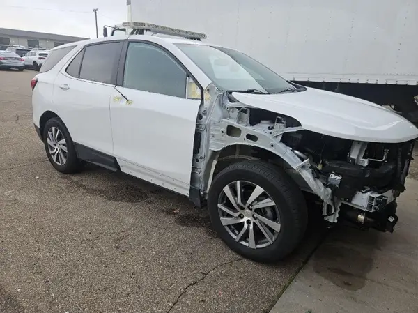 3GNAXUEG6RS139608 2024 CHEVROLET EQUINOX - Image 2