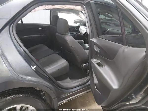 3GNAXUEG7PS174798 2023 CHEVROLET EQUINOX - Image 8
