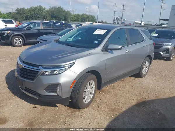 3GNAXUEG7RL239890 2024 CHEVROLET EQUINOX - Image 2