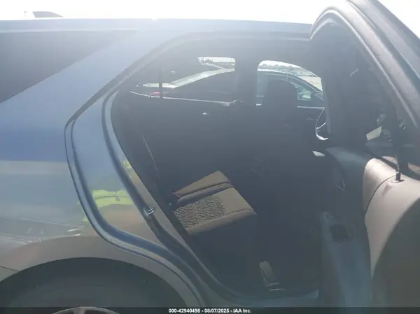 3GNAXUEG7RL239890 2024 CHEVROLET EQUINOX - Image 8