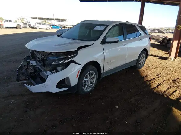 3GNAXUEG7RL242966 2024 CHEVROLET EQUINOX - Image 2