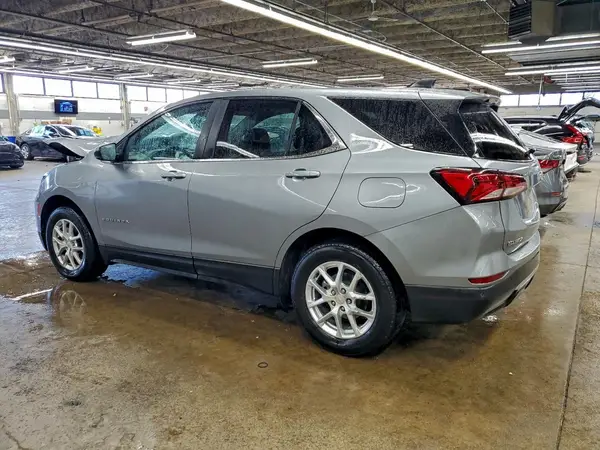 3GNAXUEG7RL244605 2024 CHEVROLET EQUINOX - Image 2