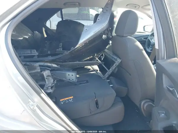 3GNAXUEG7RL309341 2024 CHEVROLET EQUINOX - Image 8