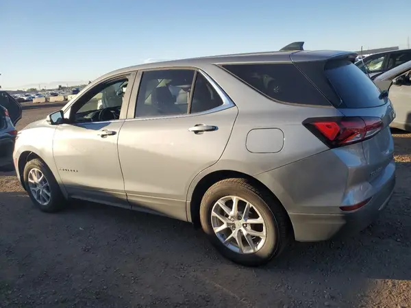 3GNAXUEG7RL356059 2024 CHEVROLET EQUINOX - Image 2