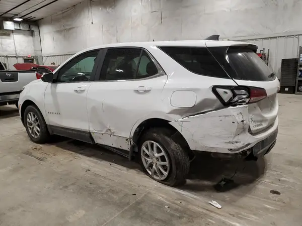 3GNAXUEG7RS105452 2024 CHEVROLET EQUINOX - Image 2