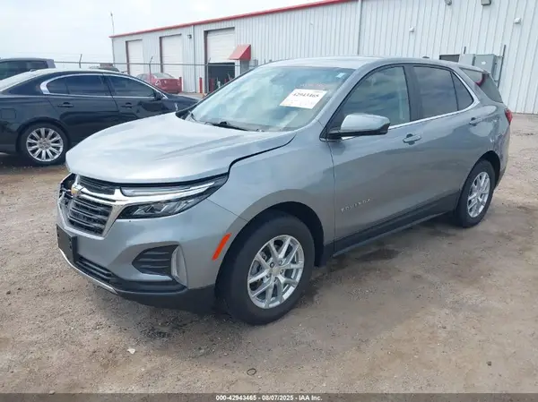 3GNAXUEG7RS145112 2024 CHEVROLET EQUINOX - Image 2