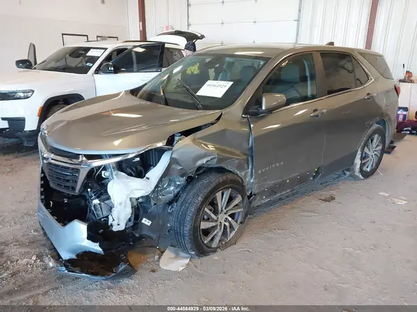 3GNAXUEG7RS164162 2024 CHEVROLET EQUINOX - Image 2