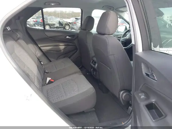 3GNAXUEG7RS244013 2024 CHEVROLET EQUINOX - Image 8