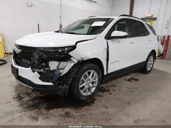 3GNAXUEG8PS157573 2023 CHEVROLET EQUINOX - Image 2