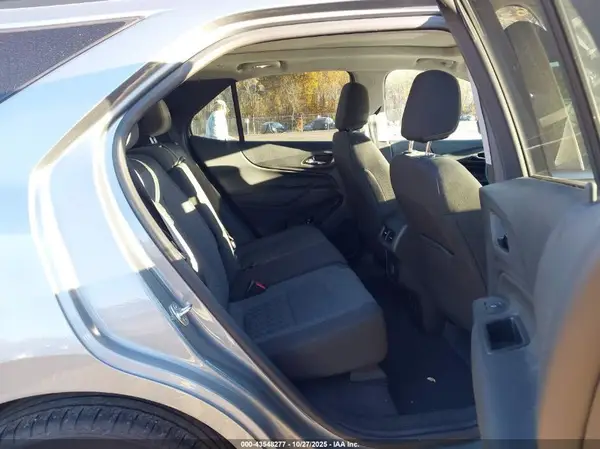 3GNAXUEG8RS141229 2024 CHEVROLET EQUINOX - Image 8