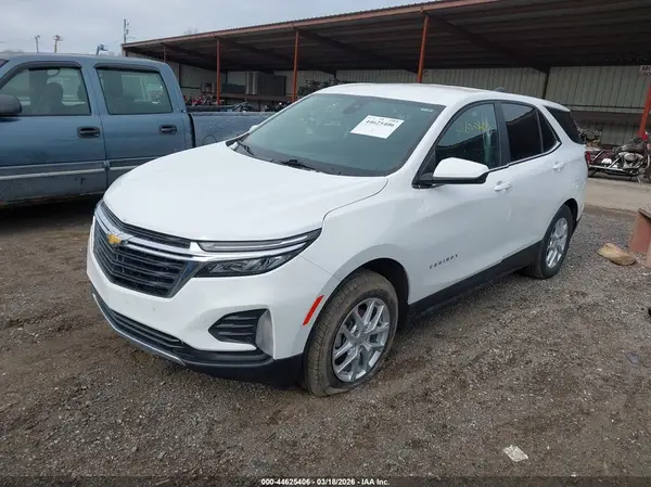 3GNAXUEG8RS205866 2024 CHEVROLET EQUINOX - Image 2
