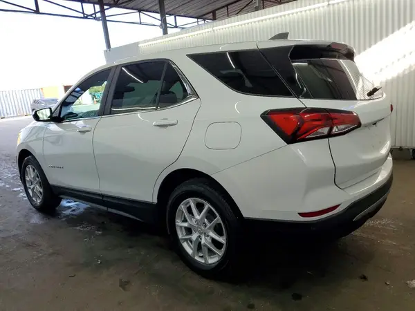 3GNAXUEG8RS239127 2024 CHEVROLET EQUINOX - Image 2