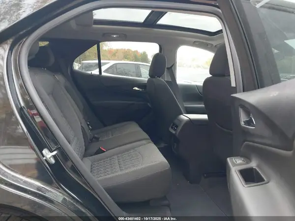 3GNAXUEG9PL123975 2023 CHEVROLET EQUINOX - Image 8
