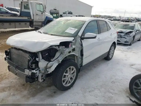 3GNAXUEG9PS211575 2023 CHEVROLET EQUINOX - Image 2