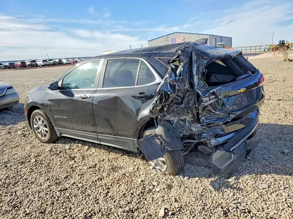 3GNAXUEG9RL157028 2024 CHEVROLET EQUINOX - Image 2