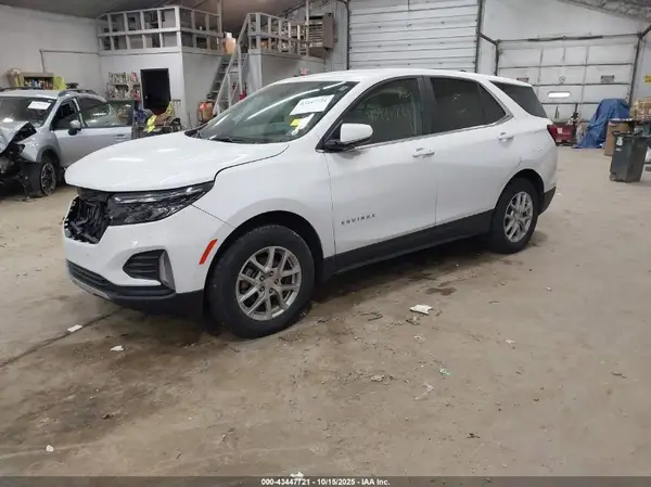 3GNAXUEG9RL234013 2024 CHEVROLET EQUINOX - Image 2