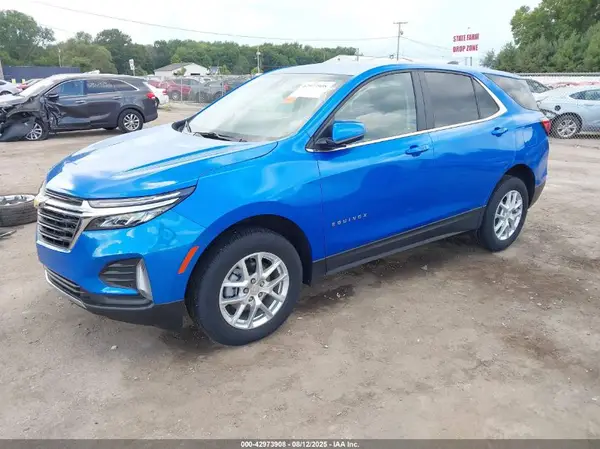 3GNAXUEG9RL235002 2024 CHEVROLET EQUINOX - Image 2