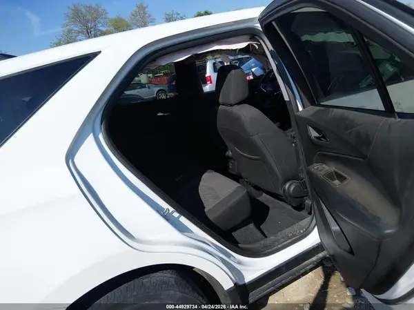 3GNAXUEG9RL255718 2024 CHEVROLET EQUINOX - Image 8