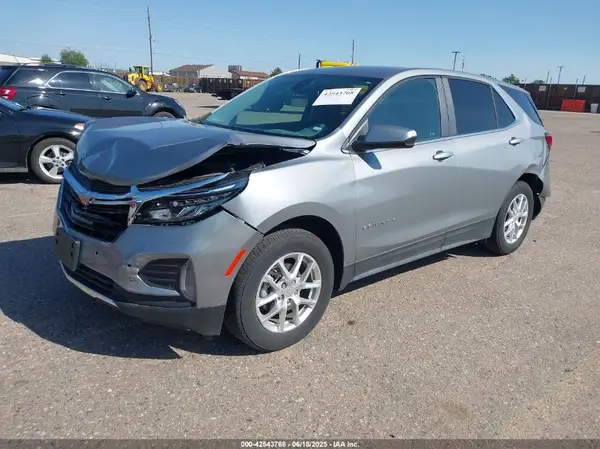 3GNAXUEG9RL335830 2024 CHEVROLET EQUINOX - Image 2