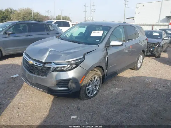 3GNAXUEG9RL363143 2024 CHEVROLET EQUINOX - Image 2