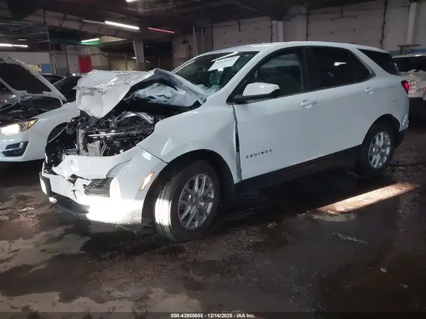 3GNAXUEG9RS147735 2024 CHEVROLET EQUINOX - Image 2