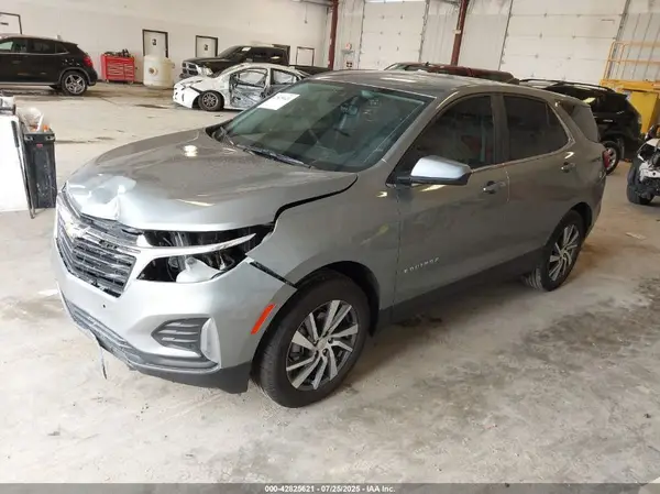 3GNAXUEG9RS211210 2024 CHEVROLET EQUINOX - Image 2