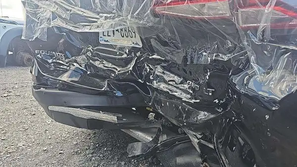 3GNAXUEGXPL214527 2023 CHEVROLET EQUINOX - Image 2