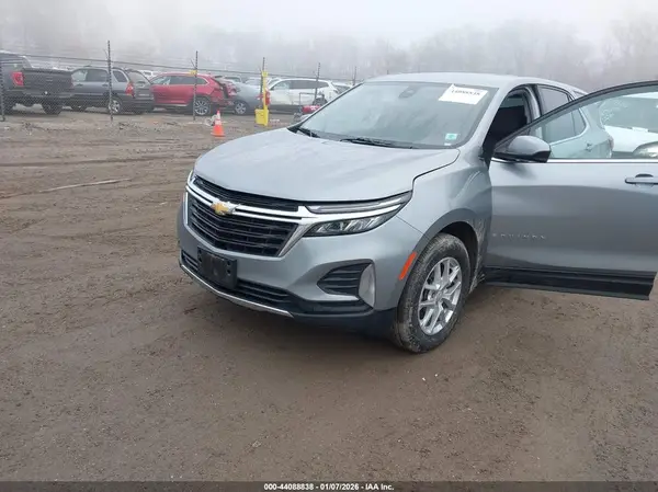 3GNAXUEGXPS185276 2023 CHEVROLET EQUINOX - Image 2