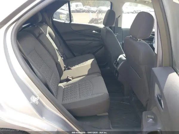3GNAXUEGXRL109537 2024 CHEVROLET EQUINOX - Image 8