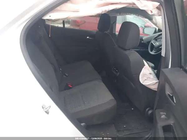 3GNAXUEGXRL115774 2024 CHEVROLET EQUINOX - Image 8