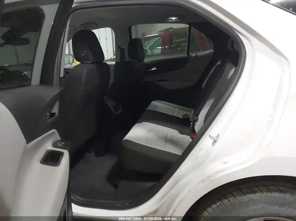 3GNAXUEGXRL183864 2024 CHEVROLET EQUINOX - Image 8