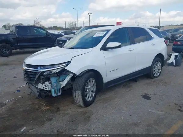 3GNAXUEGXRL244422 2024 CHEVROLET EQUINOX - Image 2