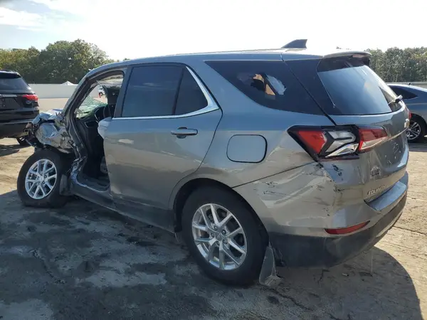 3GNAXUEGXRL247742 2024 CHEVROLET EQUINOX - Image 2