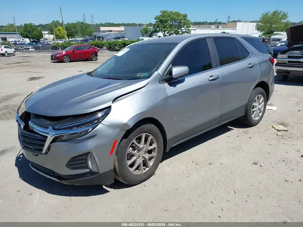 3GNAXUEGXRL351079 2024 CHEVROLET EQUINOX - Image 2