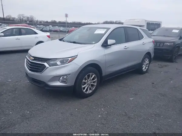 3GNAXUEU1JS556354 2018 CHEVROLET EQUINOX - Image 2