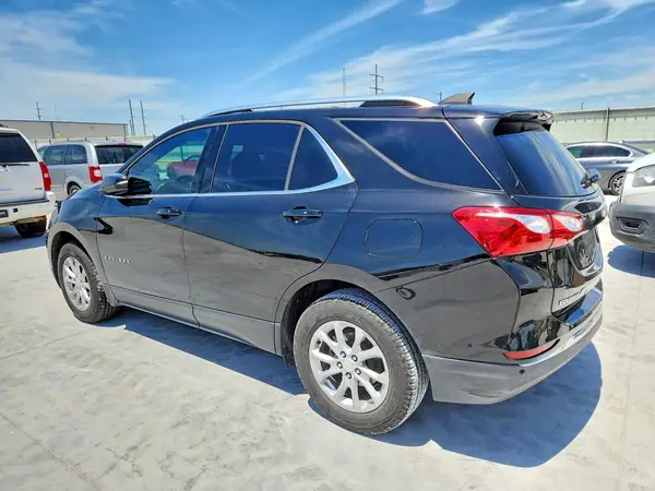 3GNAXUEU3JL288949 2018 CHEVROLET EQUINOX - Image 2