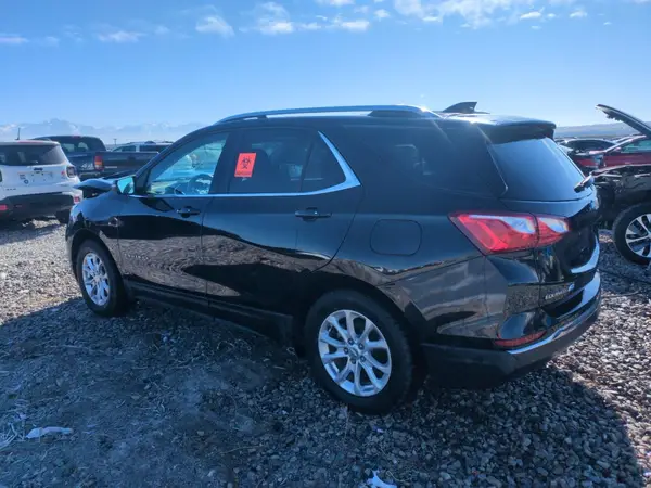 3GNAXUEU6JL138673 2018 CHEVROLET EQUINOX - Image 2