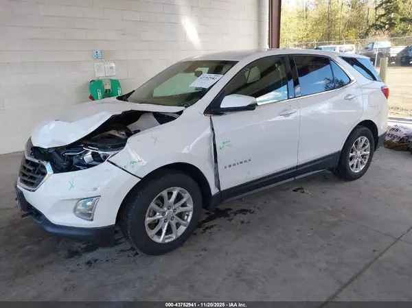 3GNAXUEU7JL163520 2018 CHEVROLET EQUINOX - Image 2