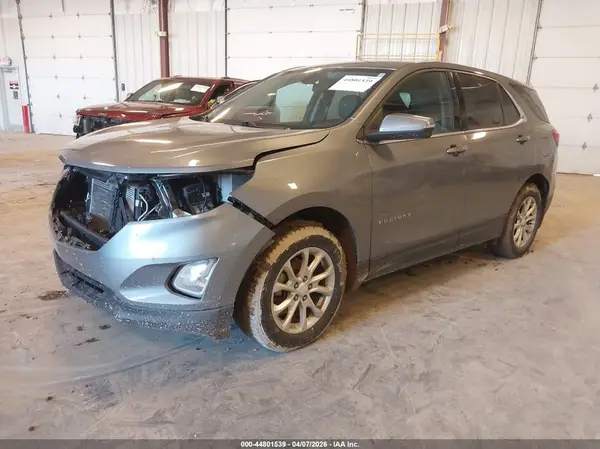 3GNAXUEU7JL171665 2018 CHEVROLET EQUINOX - Image 2