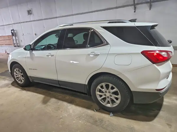 3GNAXUEU7JS601183 2018 CHEVROLET EQUINOX - Image 2