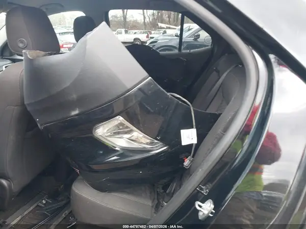 3GNAXUEV0KL187538 2019 CHEVROLET EQUINOX - Image 8