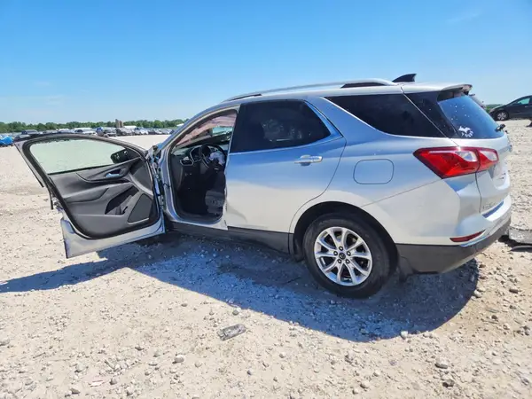 3GNAXUEV0KL195879 2019 CHEVROLET EQUINOX - Image 2