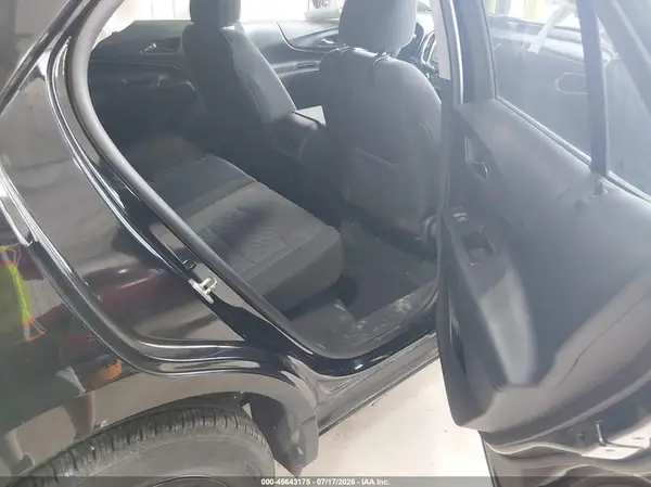 3GNAXUEV0KL221929 2019 CHEVROLET EQUINOX - Image 8