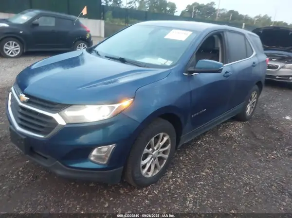 3GNAXUEV0KL224104 2019 CHEVROLET EQUINOX - Image 2