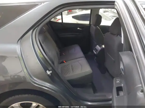 3GNAXUEV0KL276039 2019 CHEVROLET EQUINOX - Image 8