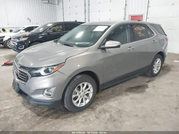 3GNAXUEV0KS557165 2019 CHEVROLET EQUINOX - Image 2