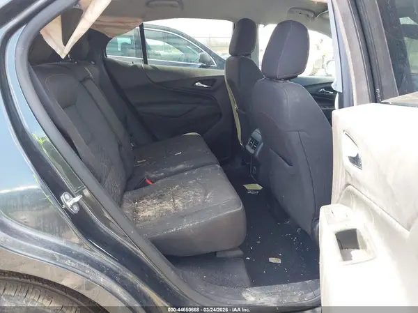 3GNAXUEV0KS611001 2019 CHEVROLET EQUINOX - Image 8